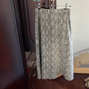 Zara knit midi skirt